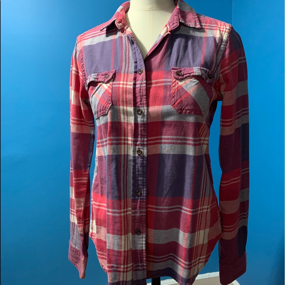 America Eagle Outfitters Button down shirt.